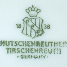 Porzellanfabrik Hutschenreuther - Tirschenreuth  Germany (mark green 1969-1995 r,)