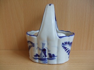 niesygnowana ceramika holenderska